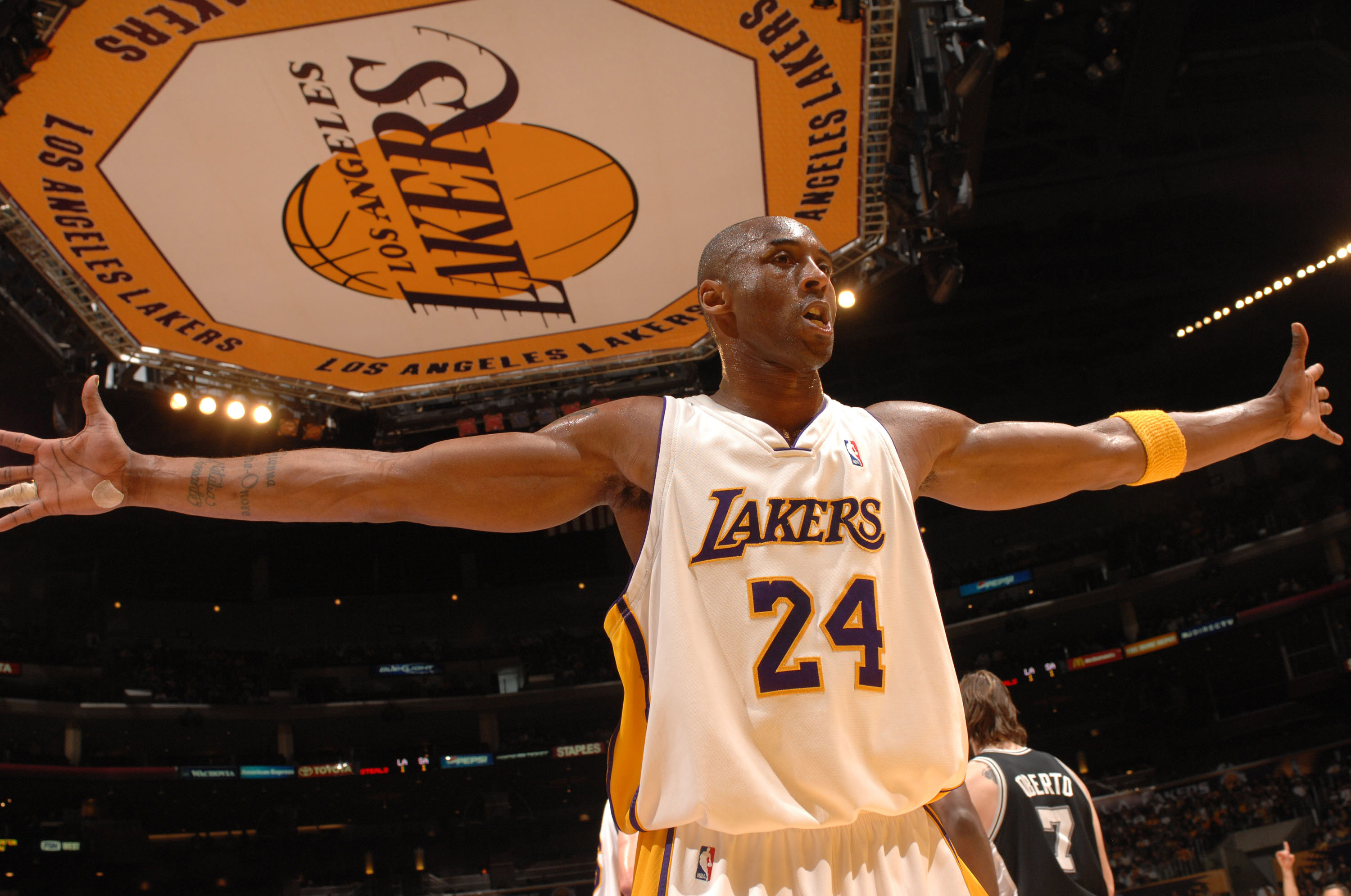 秀的足球运 秀的足球运