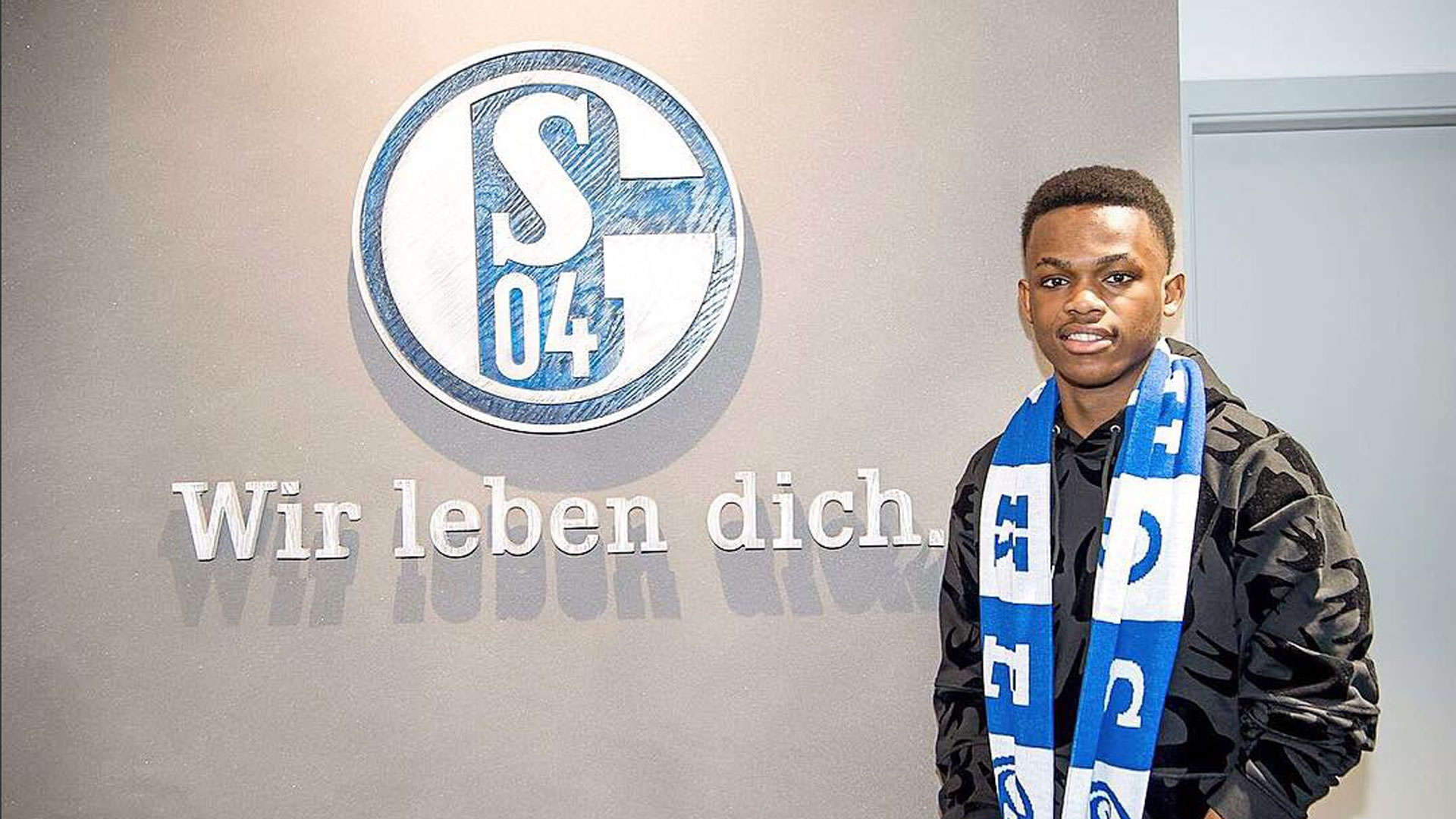 曼联痛失多 曼联痛失多